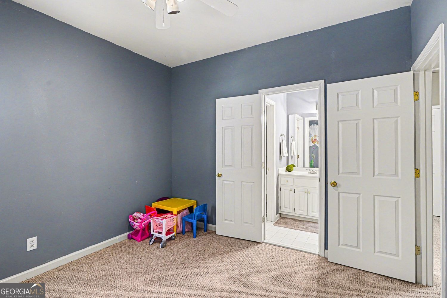 105 Holly Ridge Road