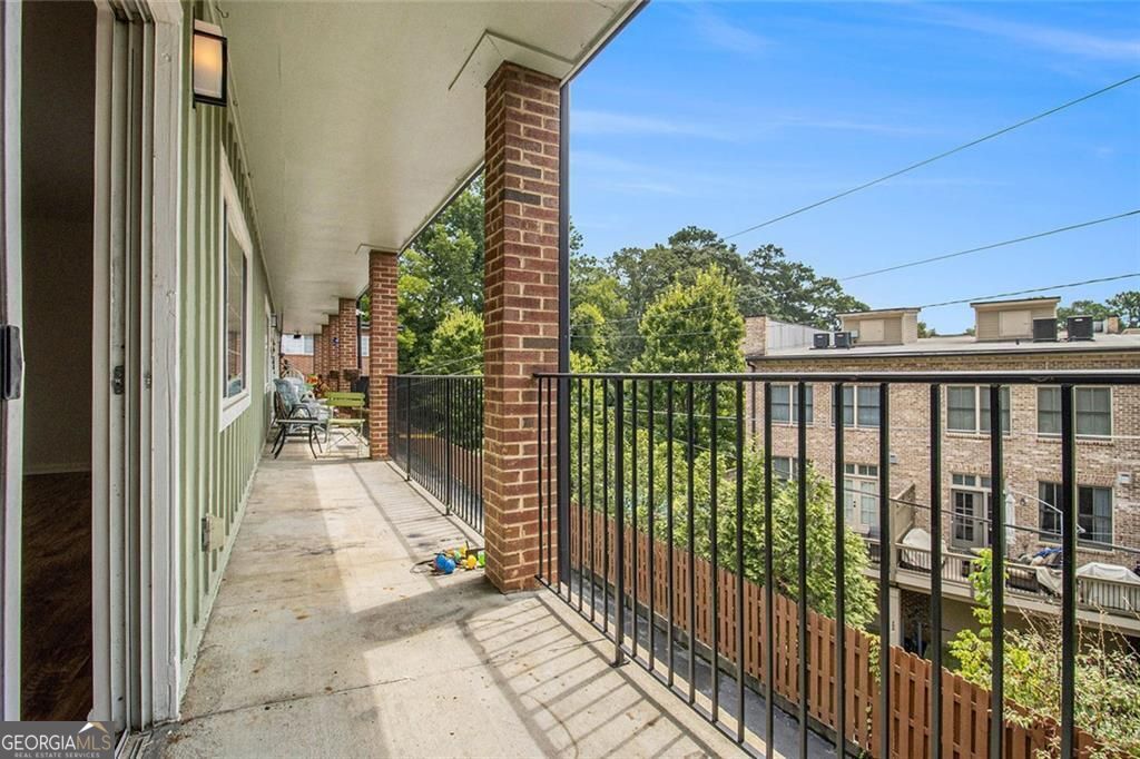 1705 Monroe Drive # B4