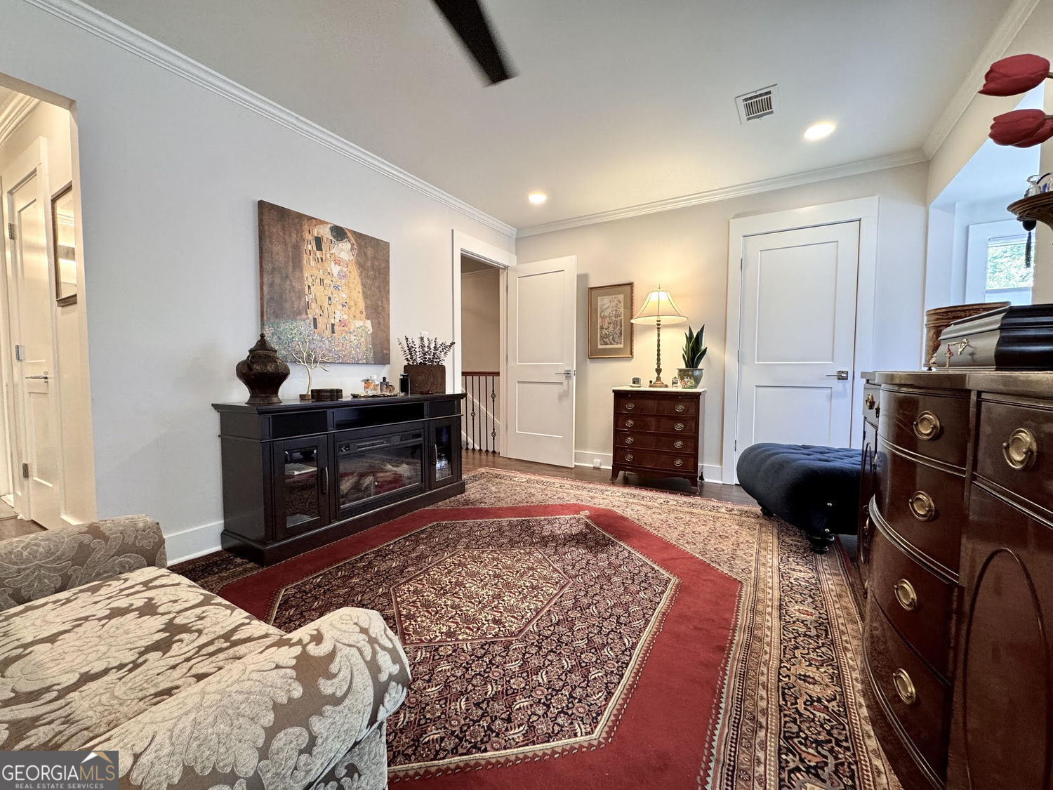 17 Willow Glen NE