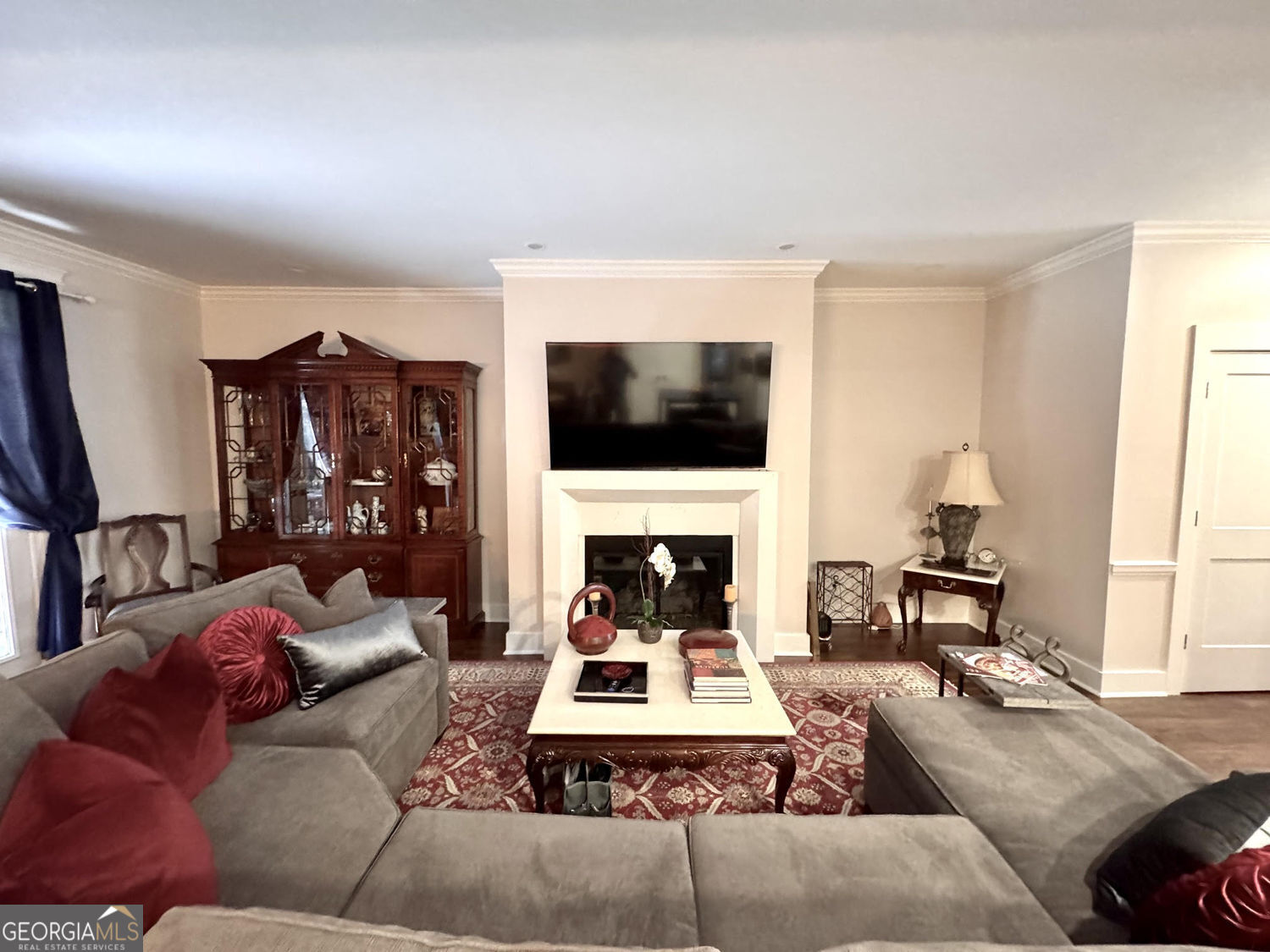 17 Willow Glen NE