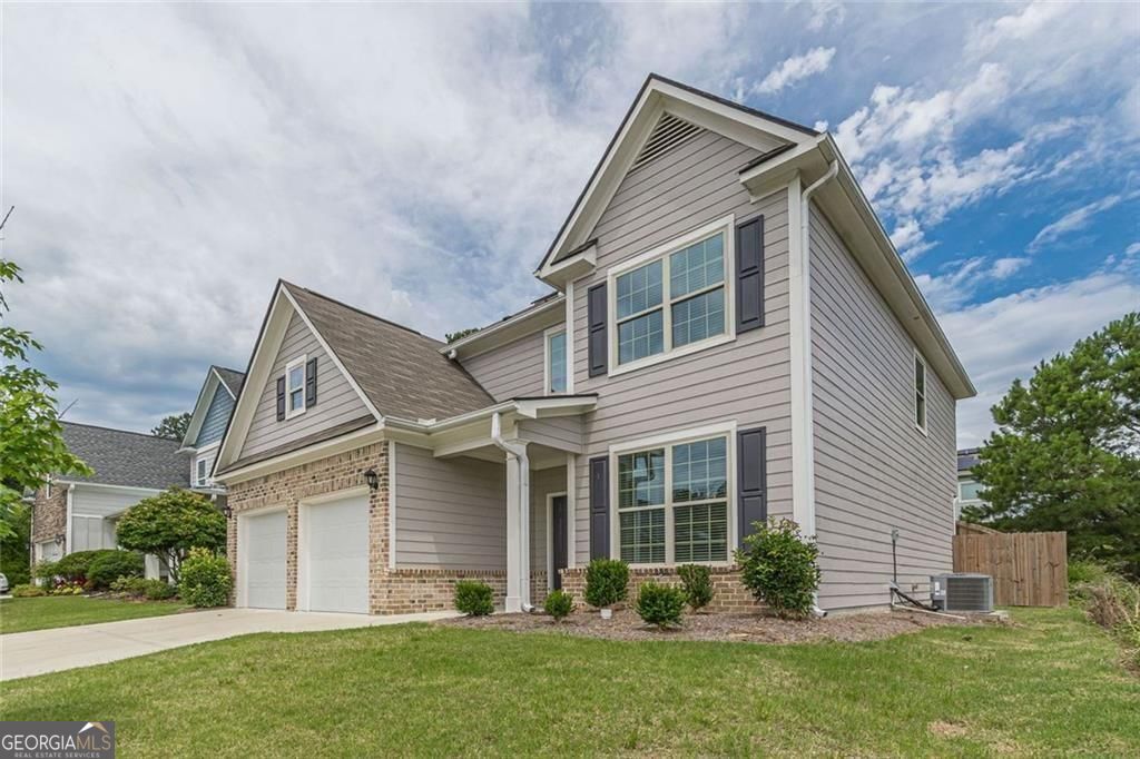 102 Edgeview Court