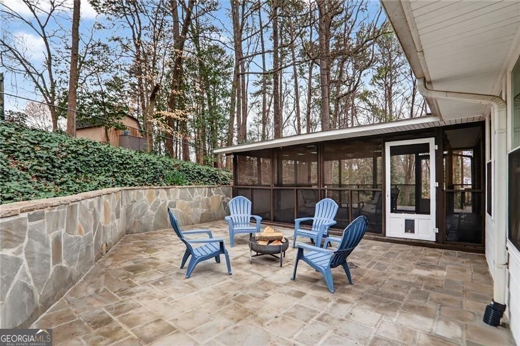 2560 Skyland Trail NE