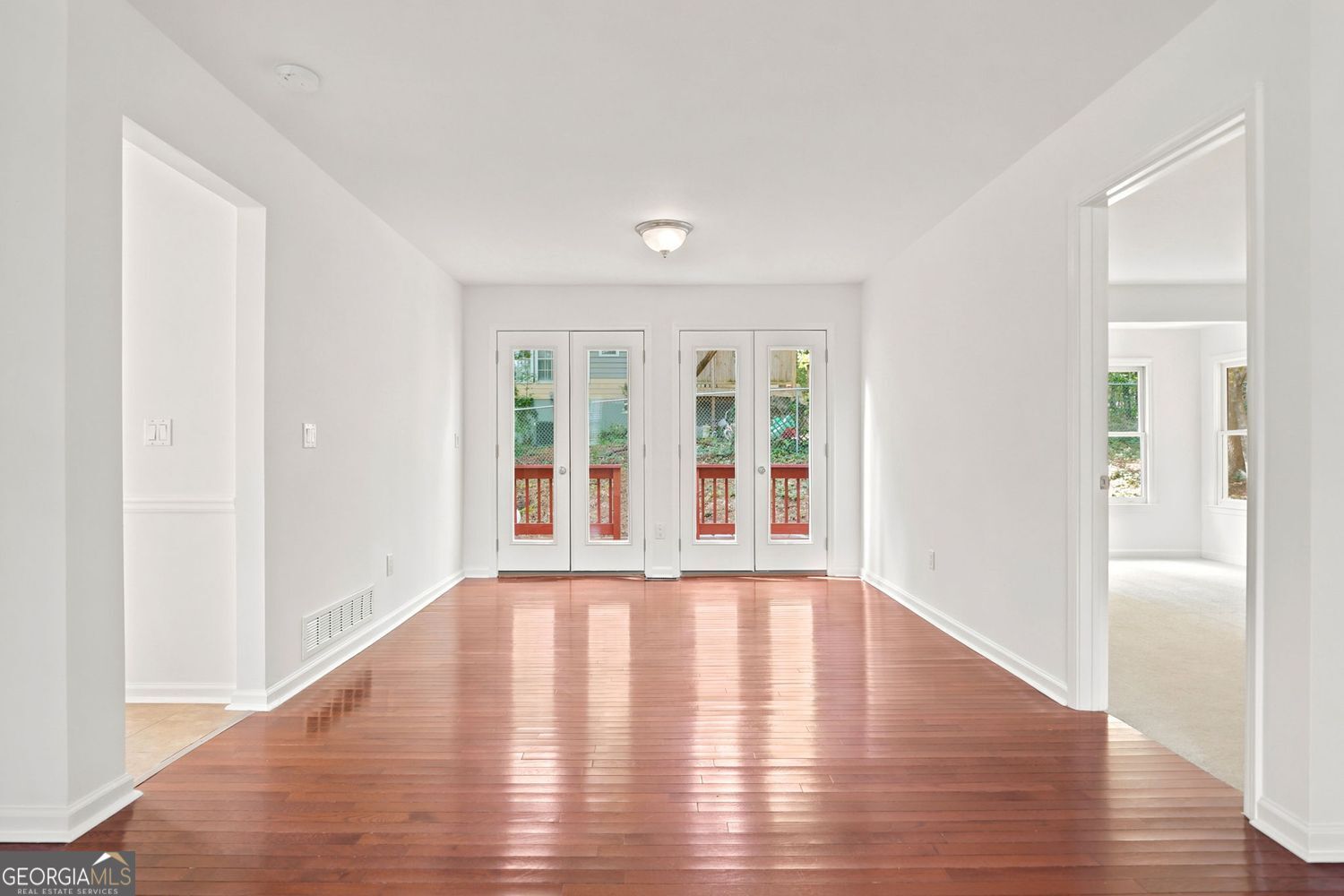 1632 Oakwood Court