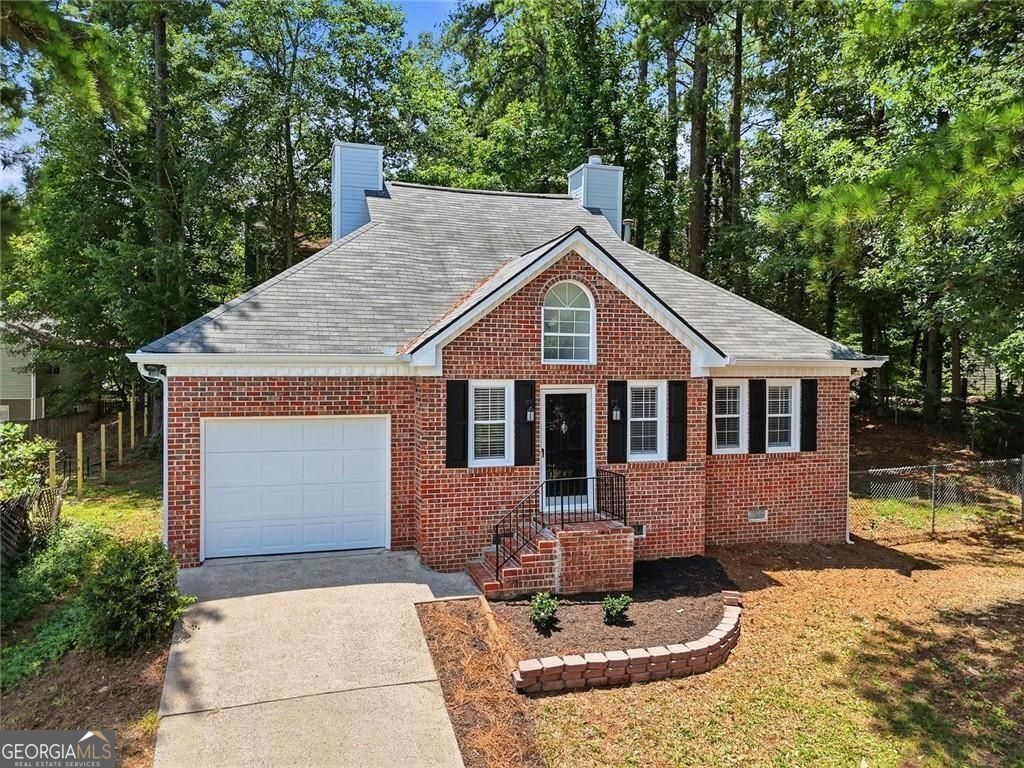 1632 Oakwood Court