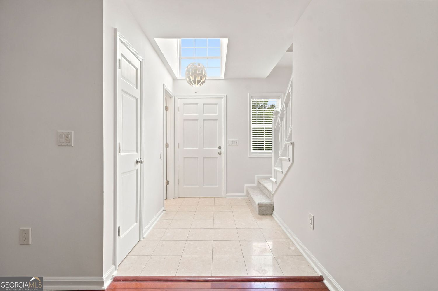 1632 Oakwood Court