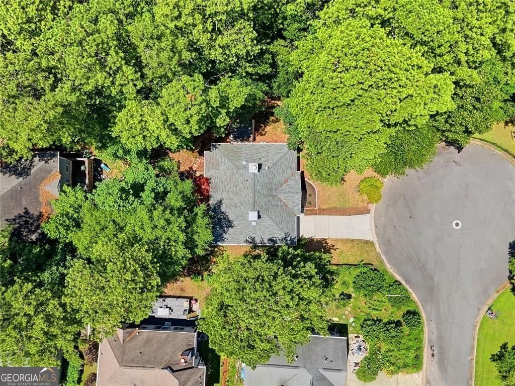 1632 Oakwood Court