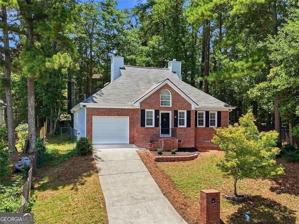 1632 Oakwood Court