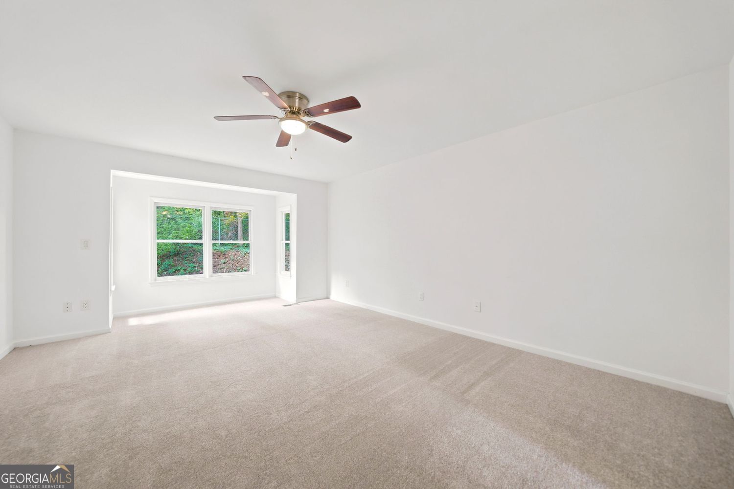 1632 Oakwood Court