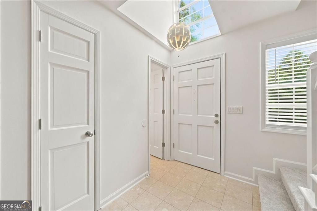 1632 Oakwood Court