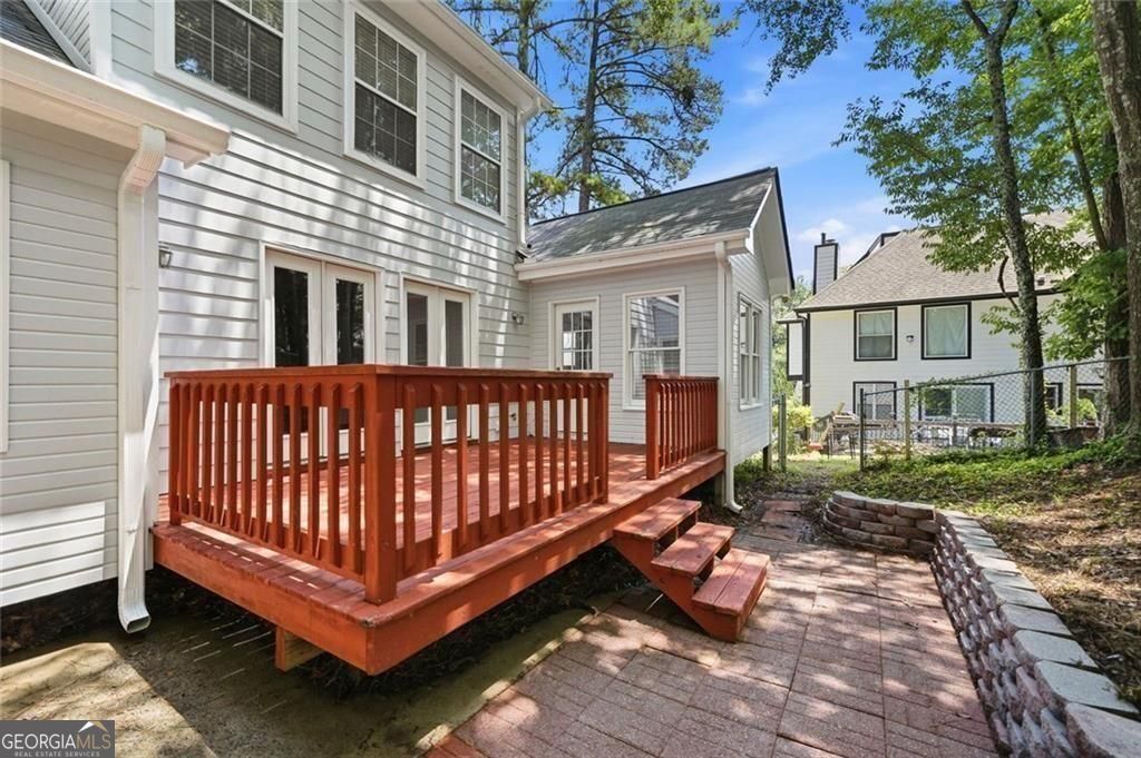 1632 Oakwood Court