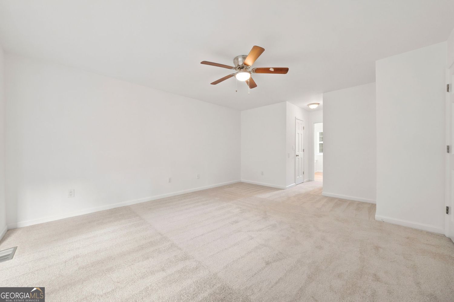 1632 Oakwood Court
