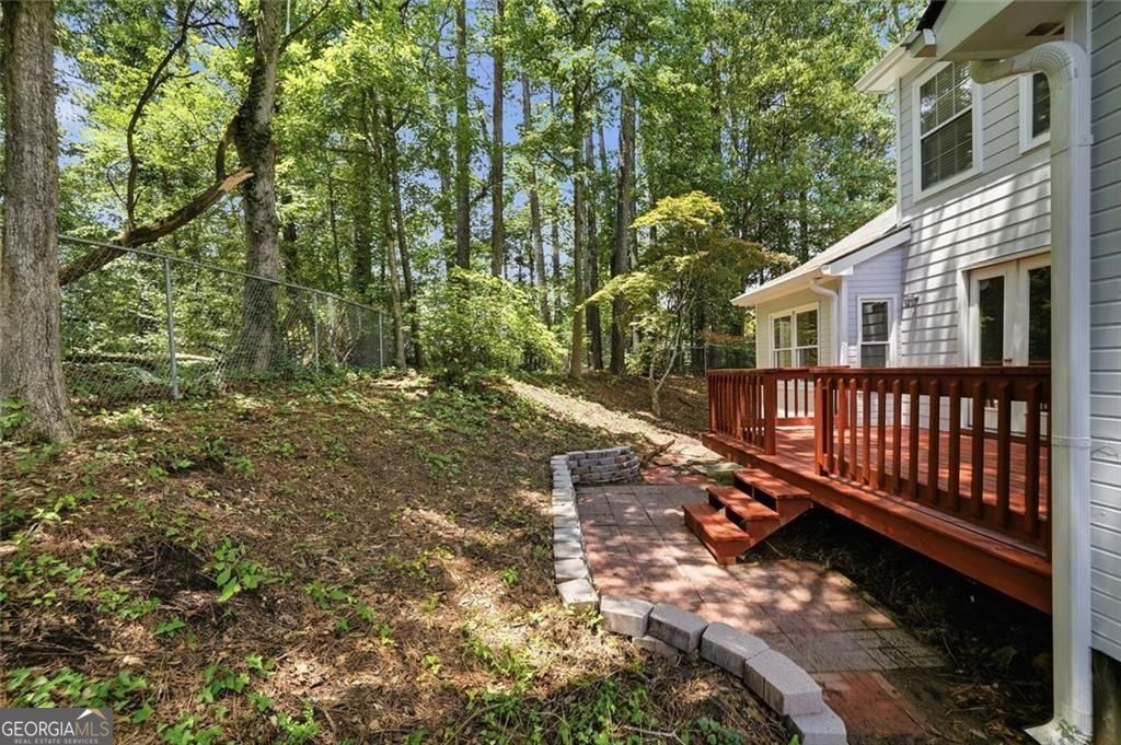 1632 Oakwood Court