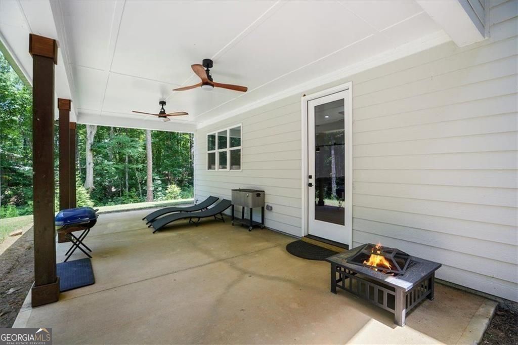 1335 County Line Road NW