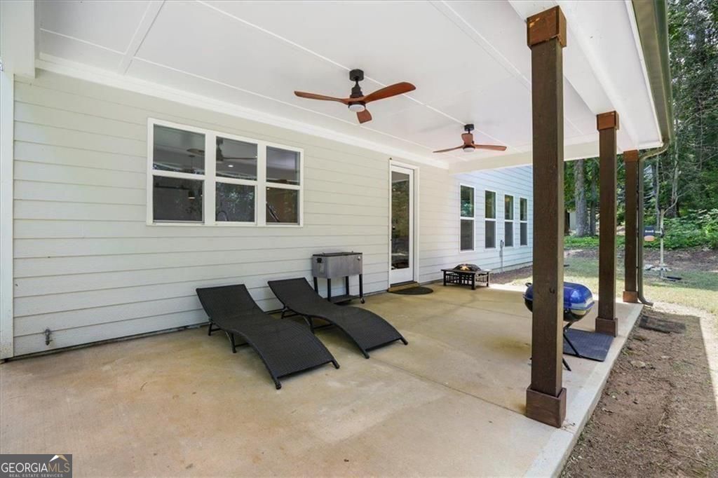 1335 County Line Road NW