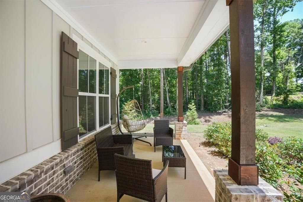 1335 County Line Road NW