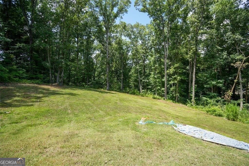 1335 County Line Road NW