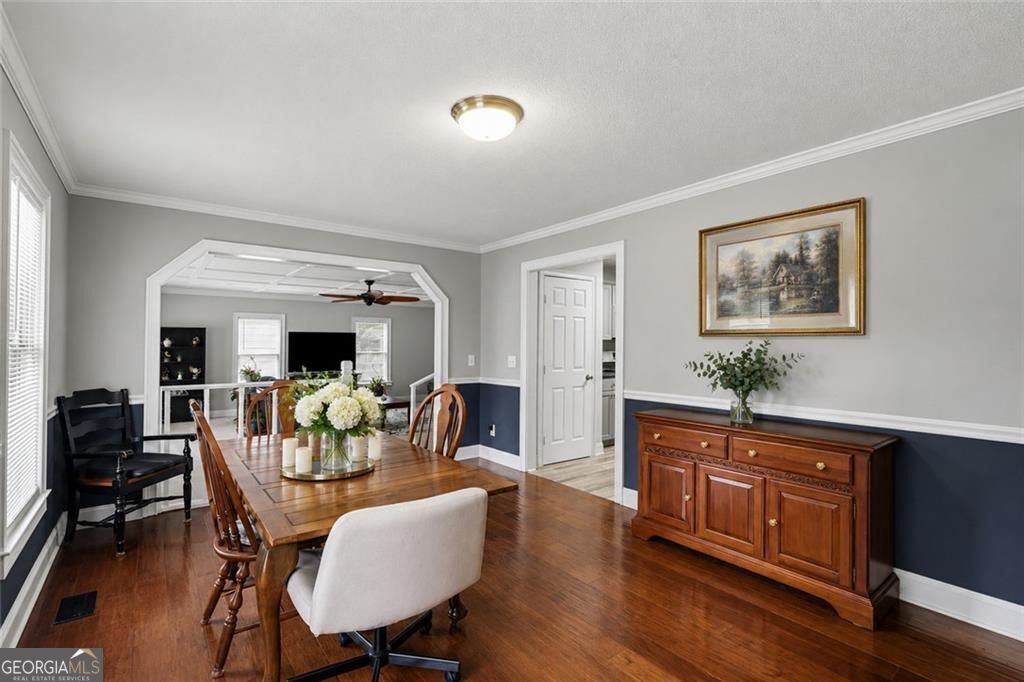 6 Bluebird Lane