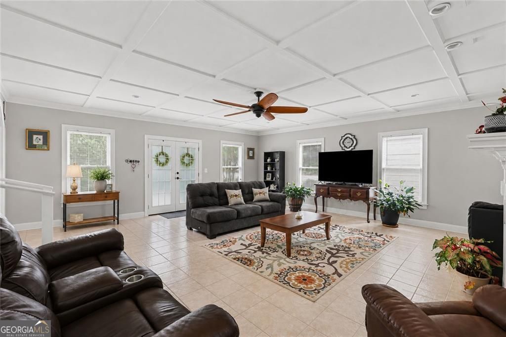 6 Bluebird Lane