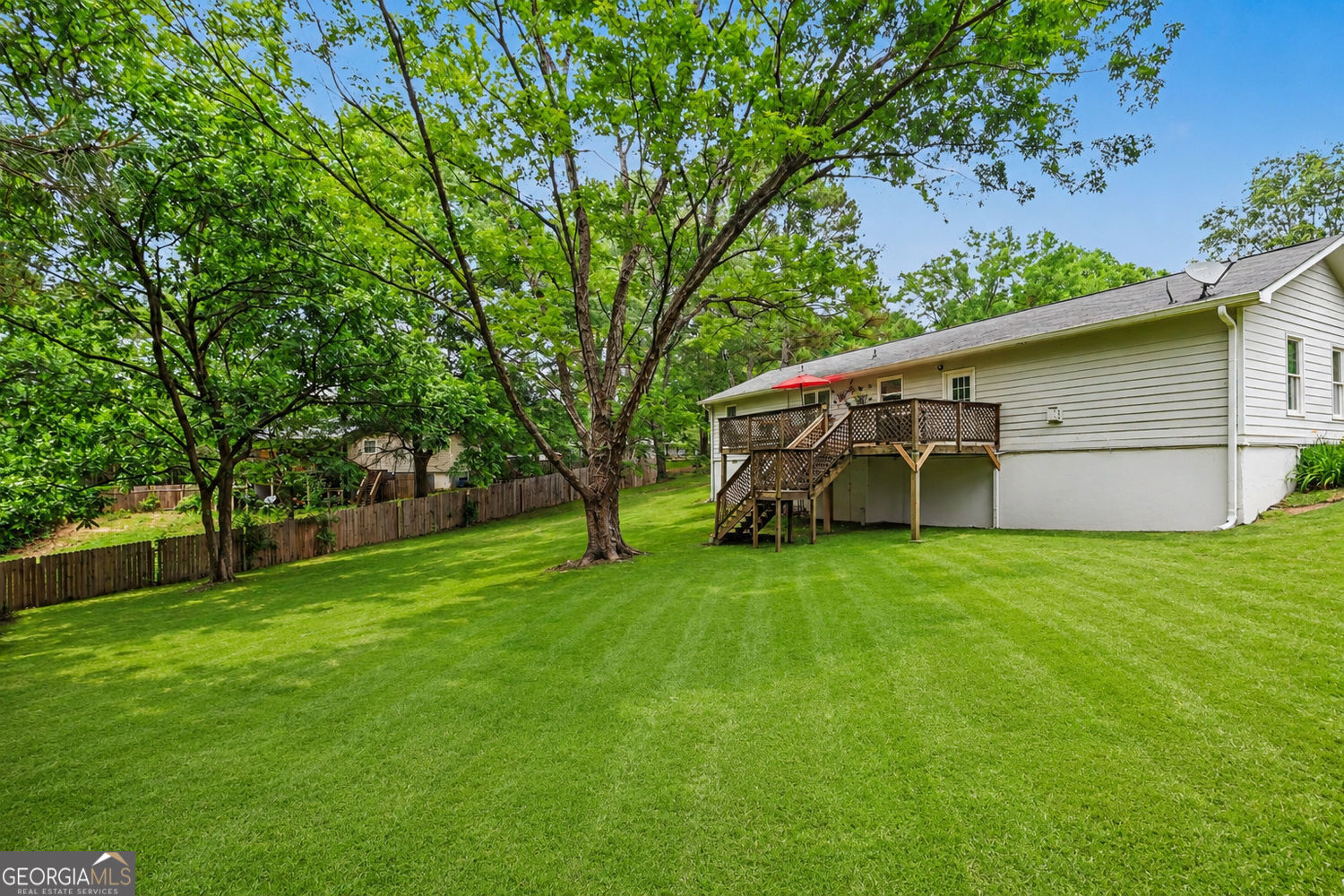 6 Bluebird Lane