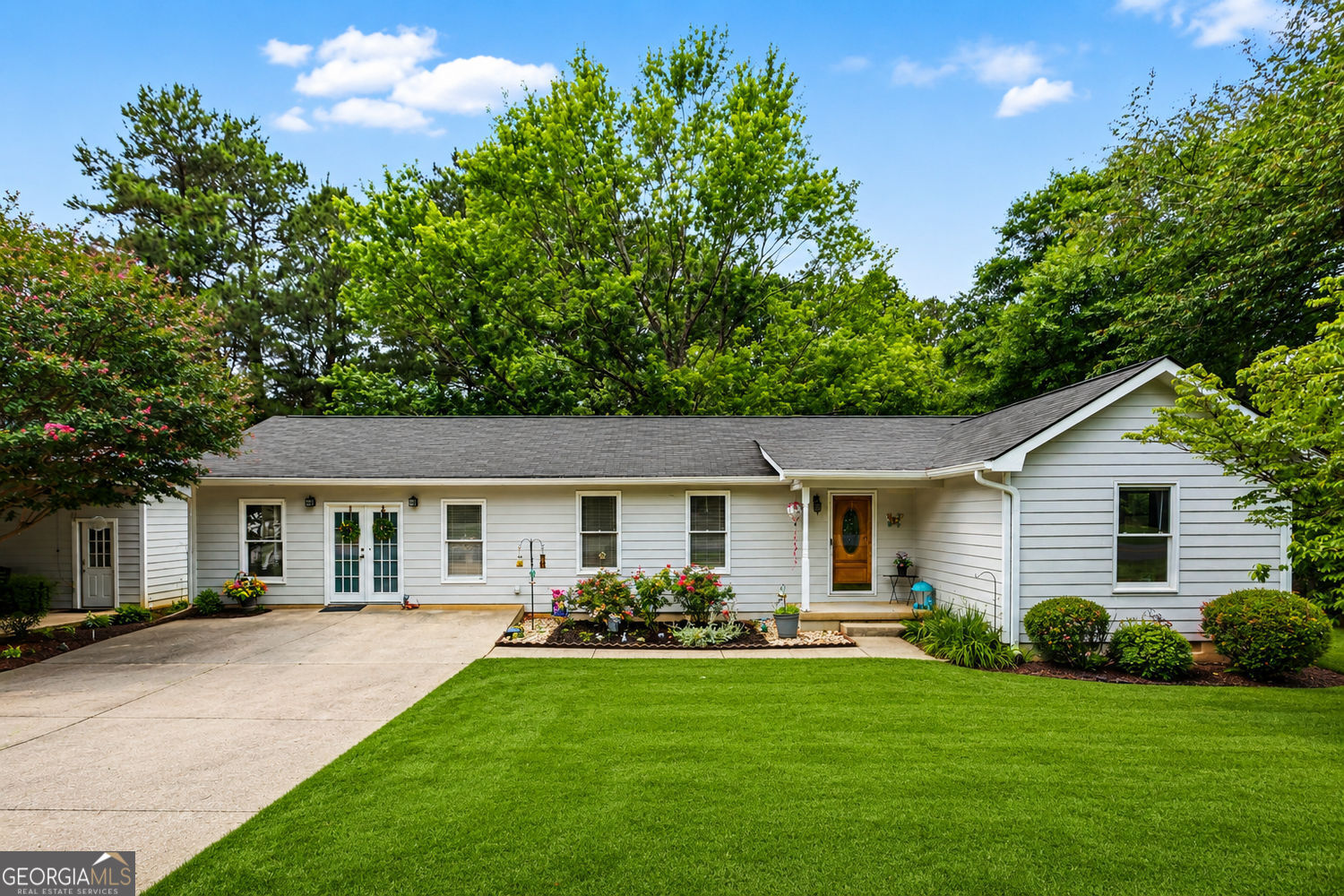 6 Bluebird Lane