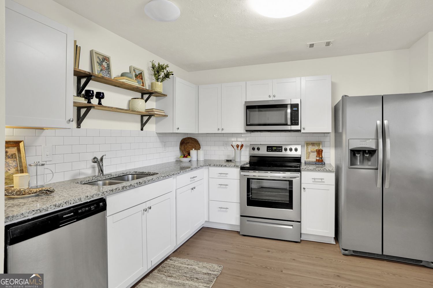 133 Bentley Parkway # C