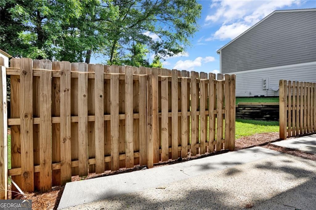 133 Bentley Parkway # C