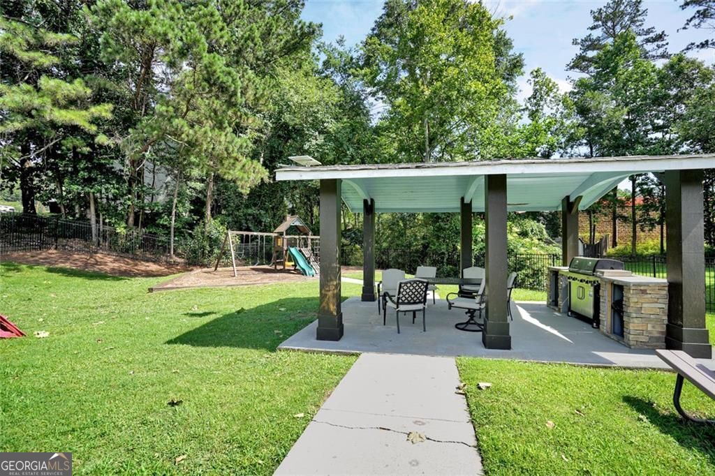 133 Bentley Parkway # C