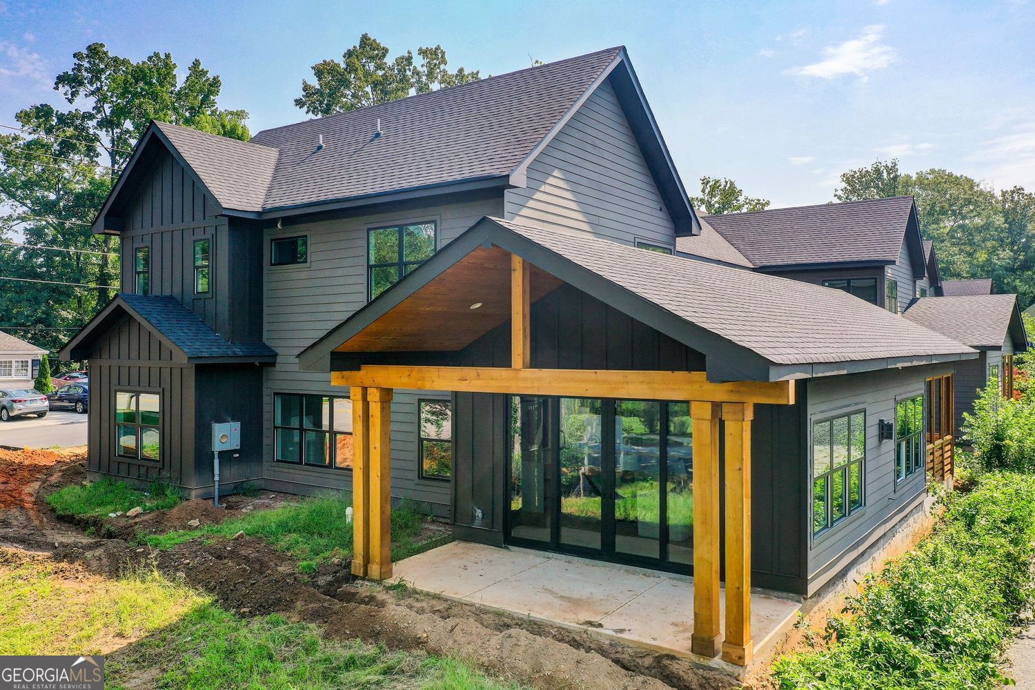 2303 Brockett Road