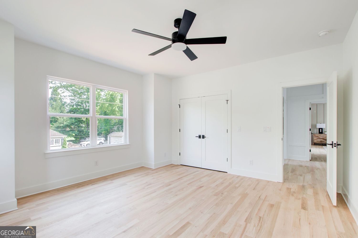 4043 Comanche Drive