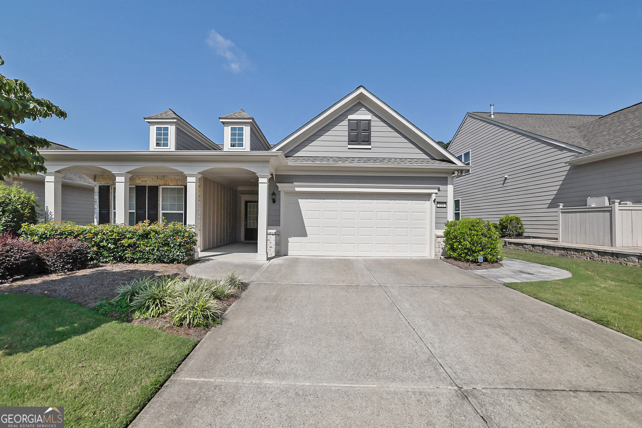 124 Wood Hollow Drive