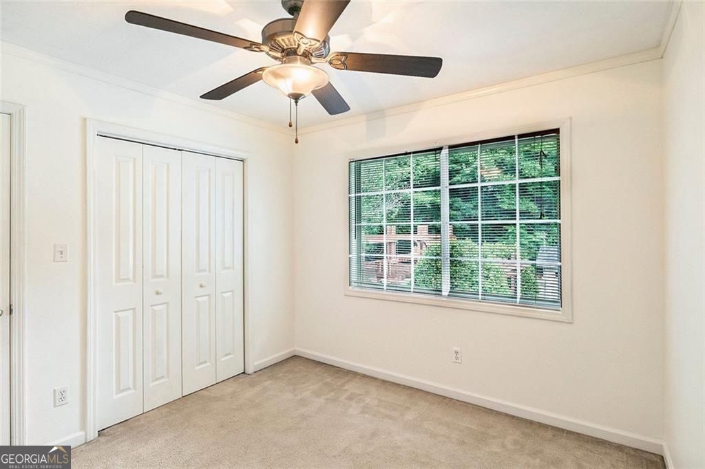 6940 Roswell Road # 16B