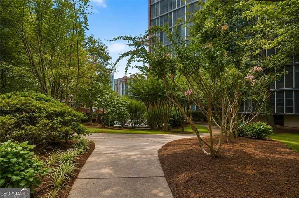 3060 Pharr Court North NW # 302