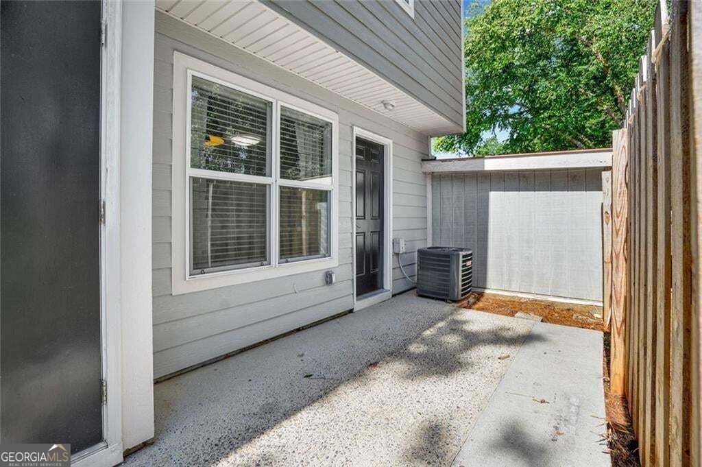 604 Ivey Court # B