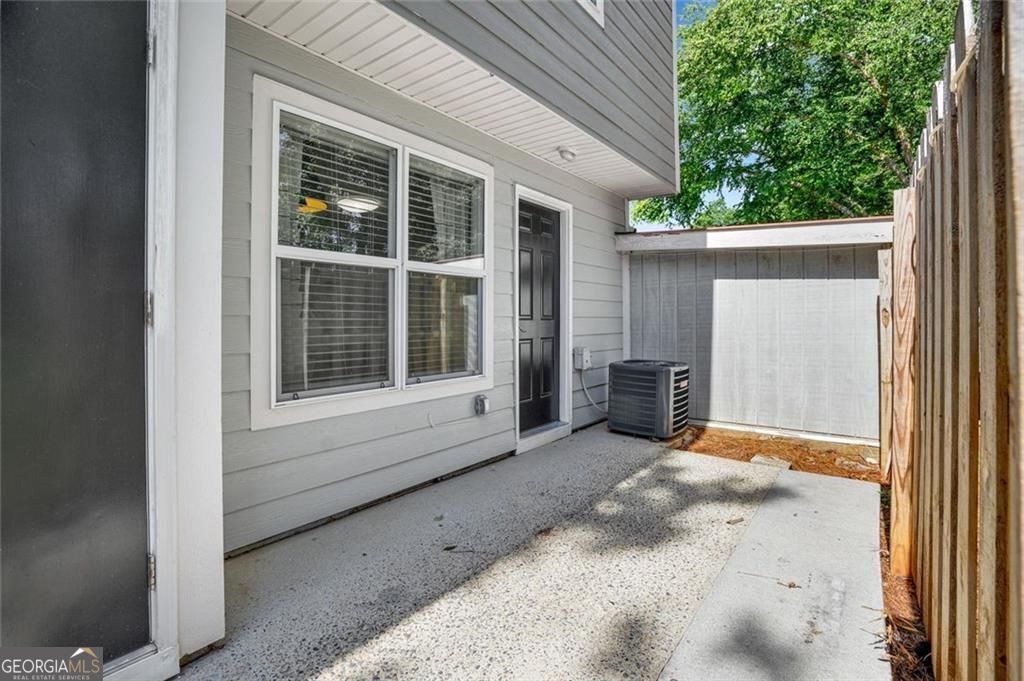 604 Ivey Court # B