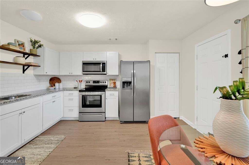 604 Ivey Court # B