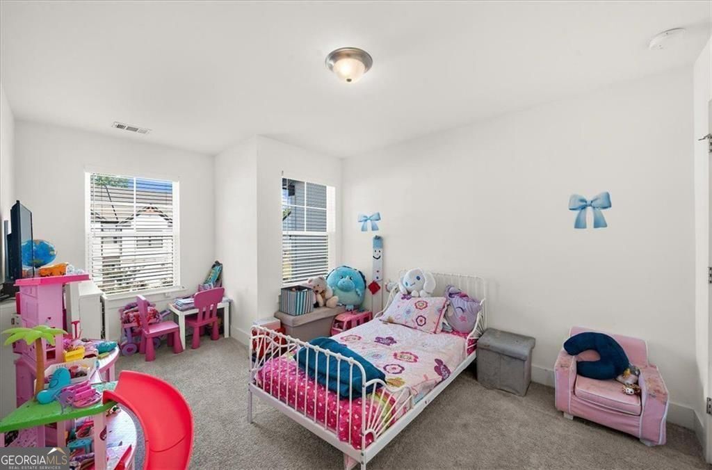200 N Auburn Landing Place Unit: 200