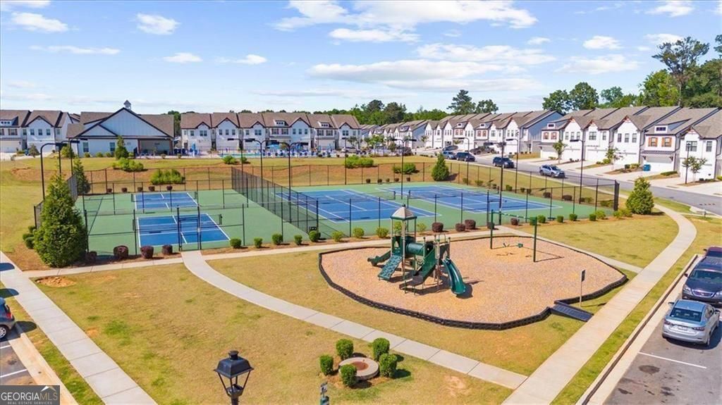 200 N Auburn Landing Place Unit: 200