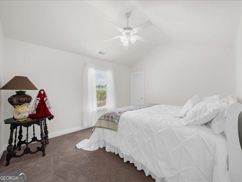 5680 Banner Boulevard