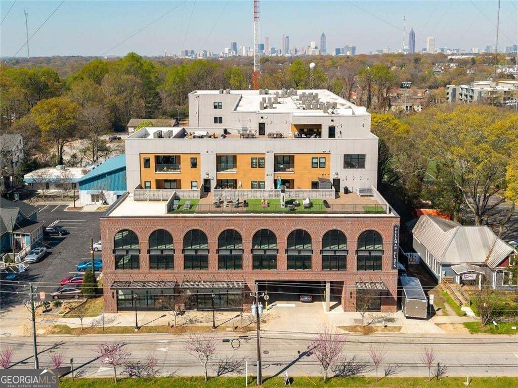 112 Rogers Street NE # 202