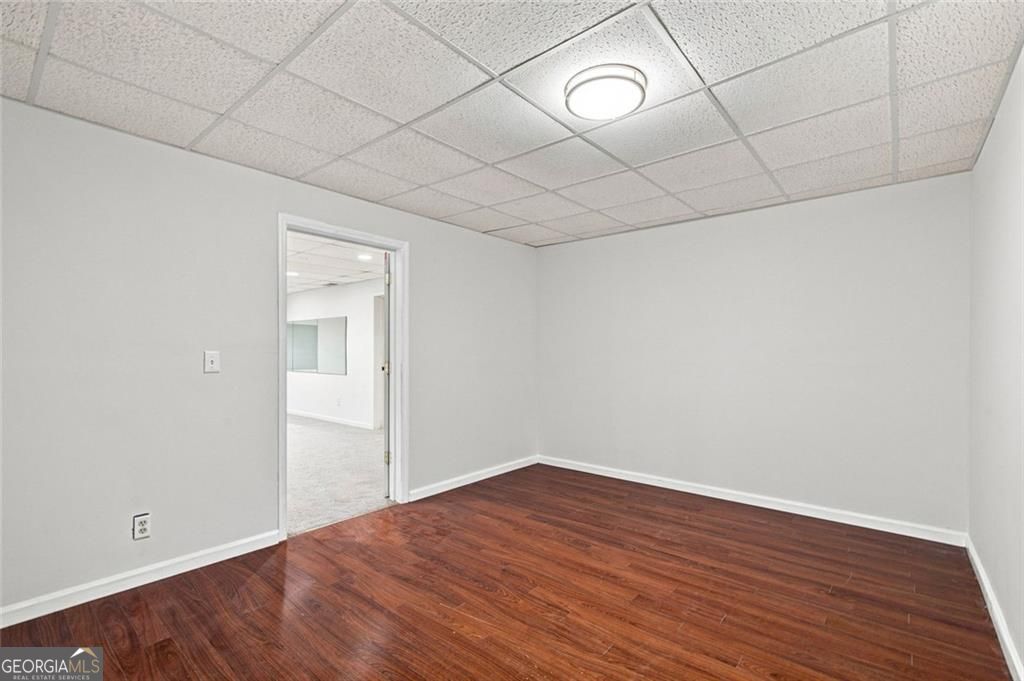 425 Fairford Lane