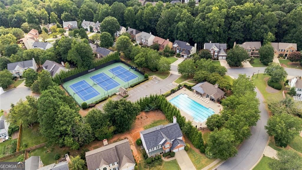 425 Fairford Lane