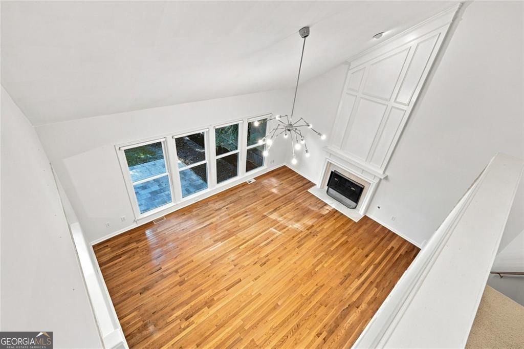 425 Fairford Lane