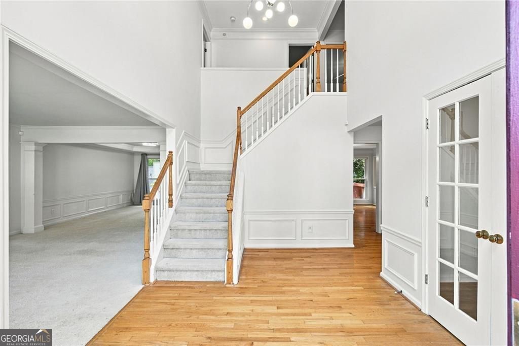 425 Fairford Lane