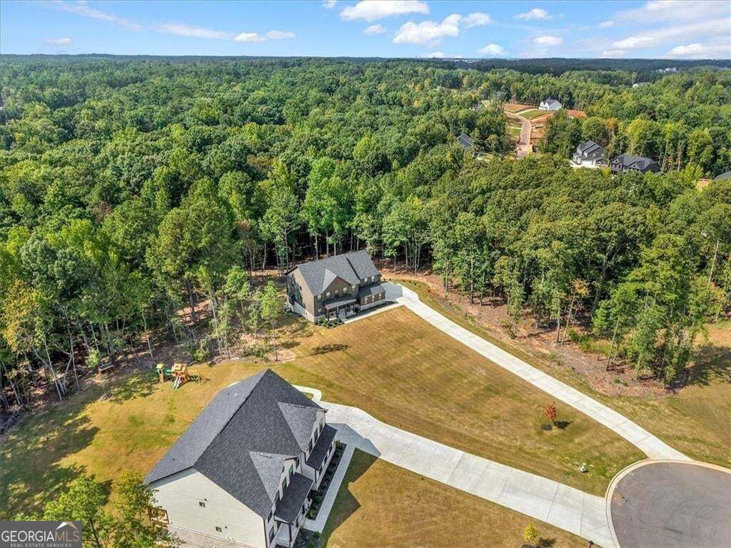 125 Longwood Drive