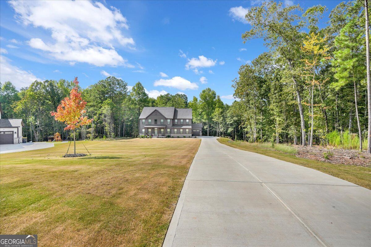 125 Longwood Drive