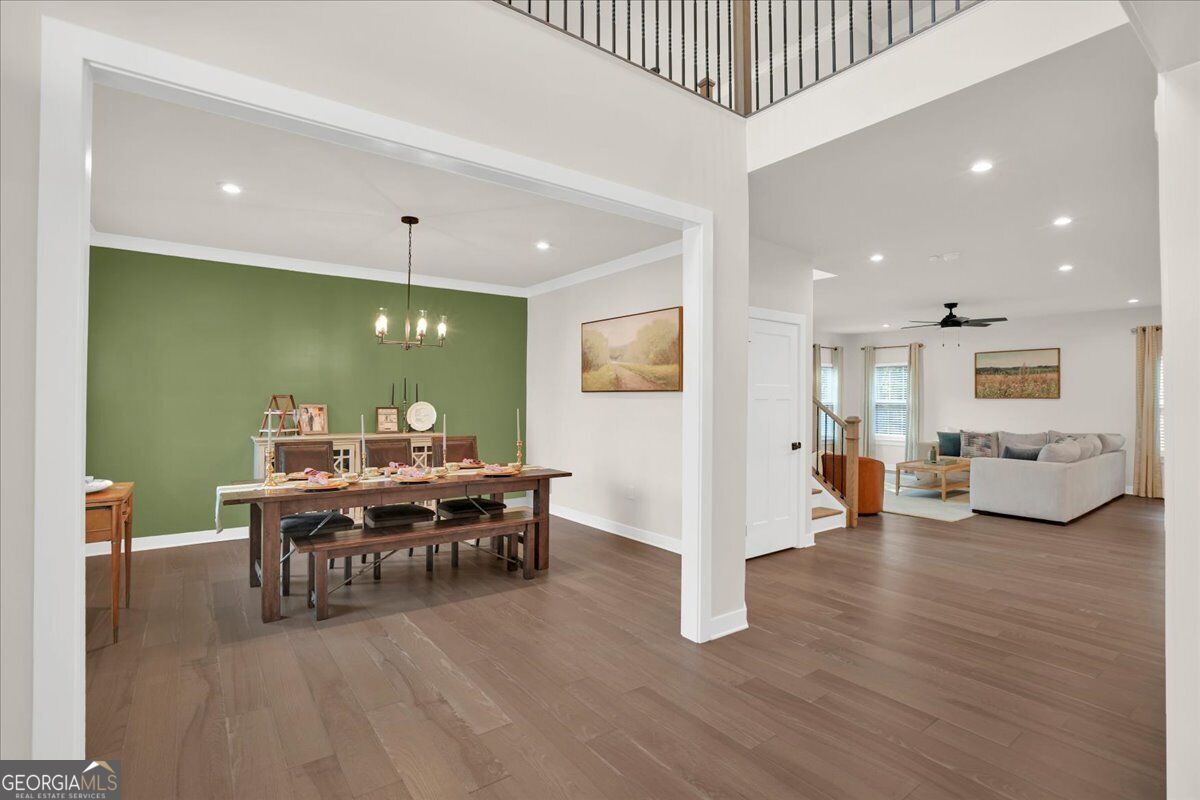 125 Longwood Drive