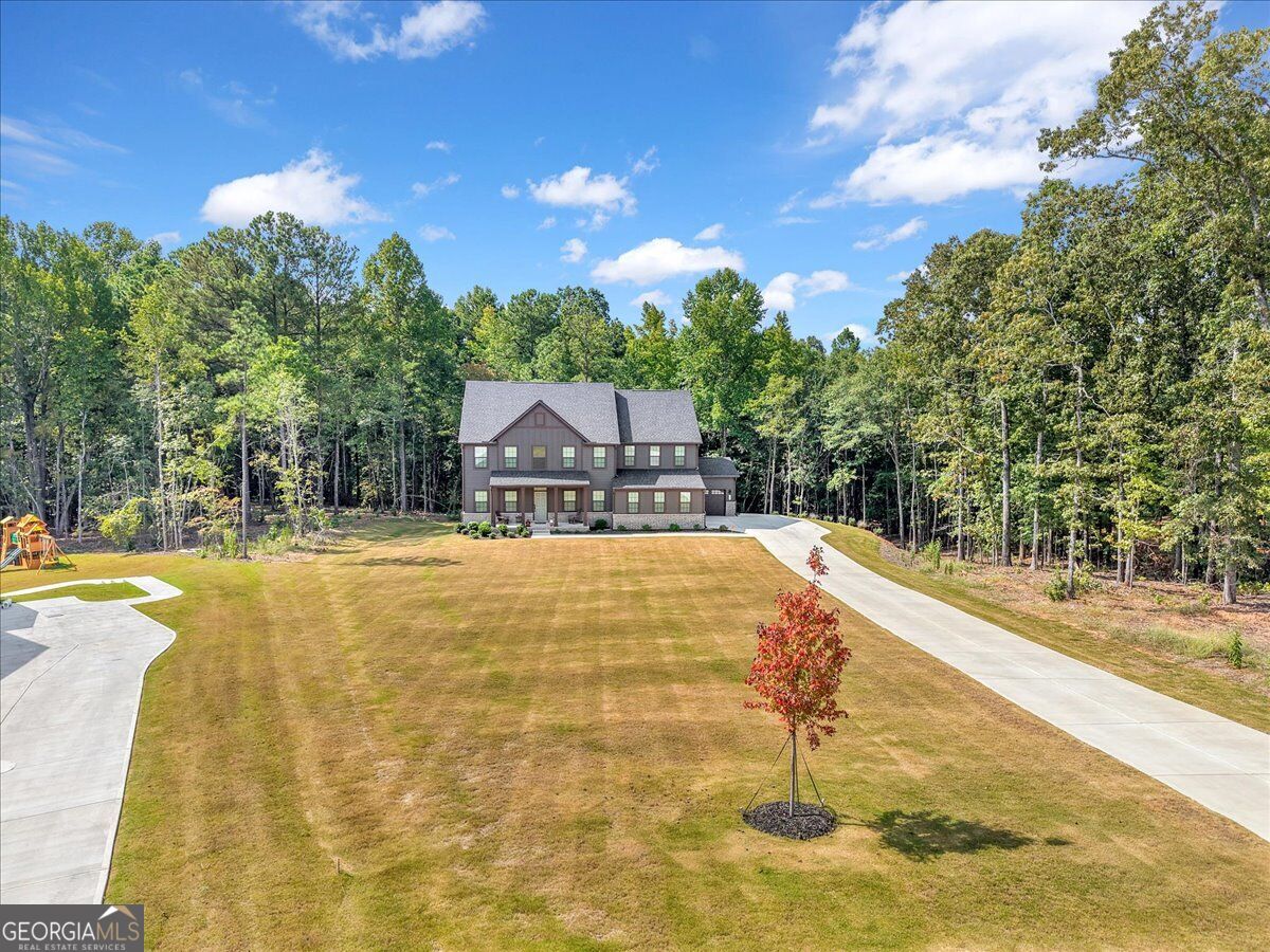 125 Longwood Drive