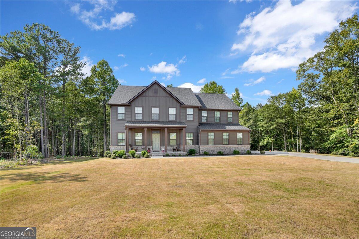 125 Longwood Drive