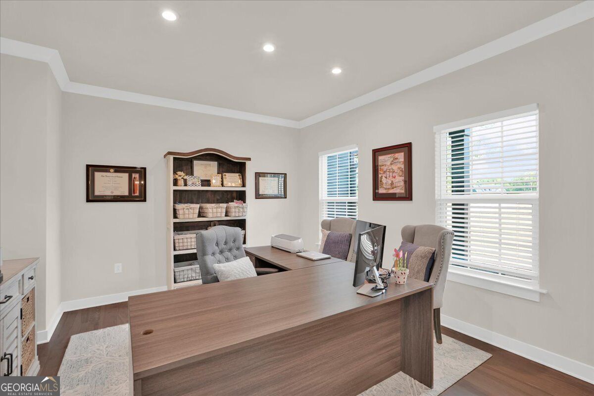 125 Longwood Drive