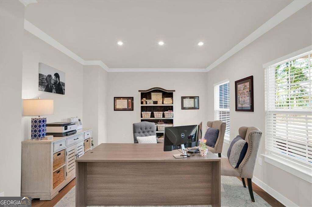 125 Longwood Drive